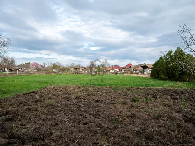 Eladó telek Nádudvar 2016 nm