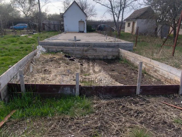 Eladó mezőgazdasági ingatlan Hajdúszoboszló 1361 nm