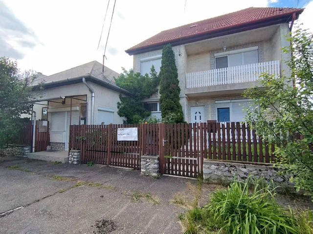Eladó ház Szikszó 180 nm