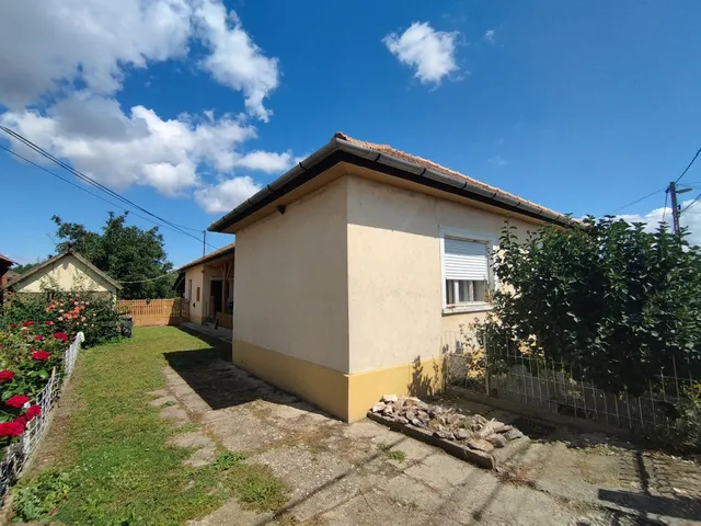 Eladó ház Felsődobsza 120 nm