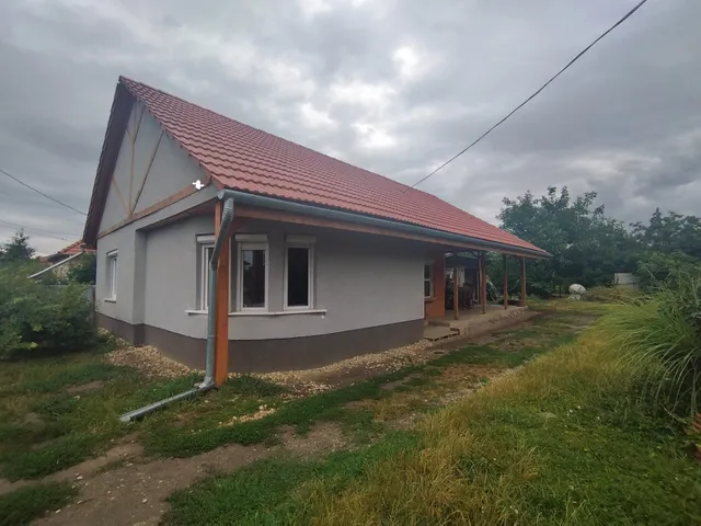 Eladó ház Onga 76 nm