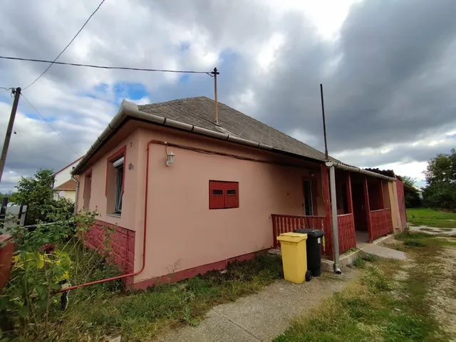 Eladó ház Szerencs 75 nm