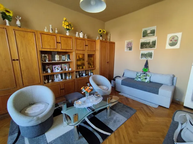 Eladó lakás Kazincbarcika, Belváros 38 nm