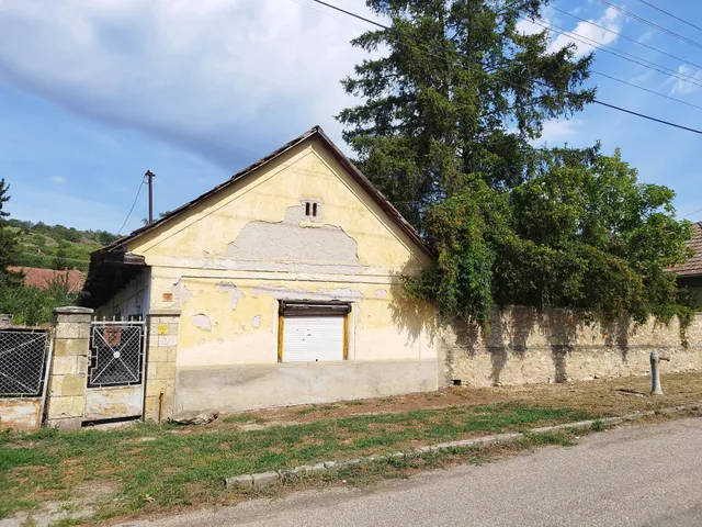 Eladó lakás Mád 100 nm