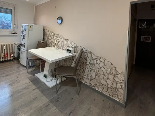 Eladó lakás Tiszaújváros 63 nm