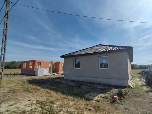 Eladó ház Onga 90 nm