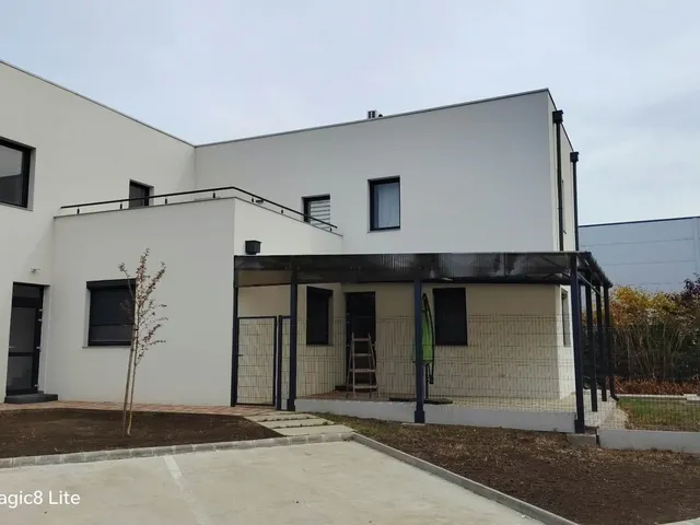 Eladó lakás Miskolc, Hejőcsaba 75 nm