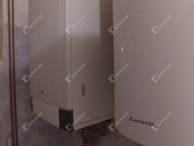 Eladó kereskedelmi és ipari ingatlan Monor 120 nm