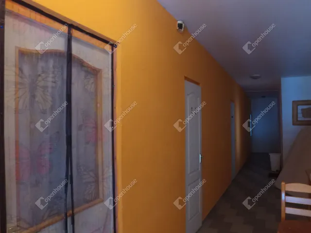 Eladó kereskedelmi és ipari ingatlan Monor 120 nm