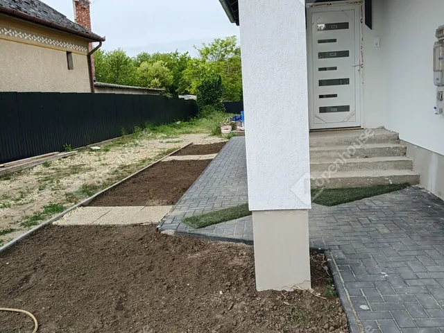 Eladó ház Tápióság 80 nm