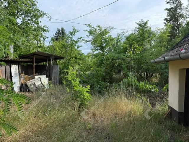 Eladó telek Tápiószőlős 1942 nm