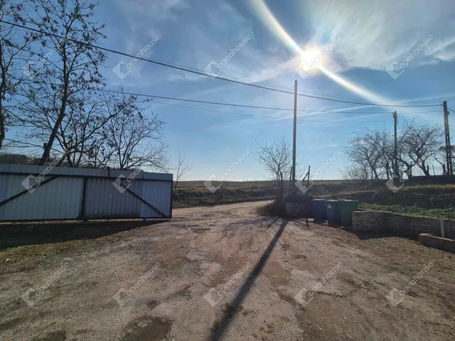 Eladó ház Pécel 80 nm