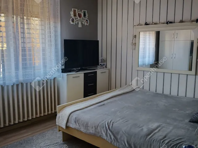 Eladó ház Vecsés 96 nm
