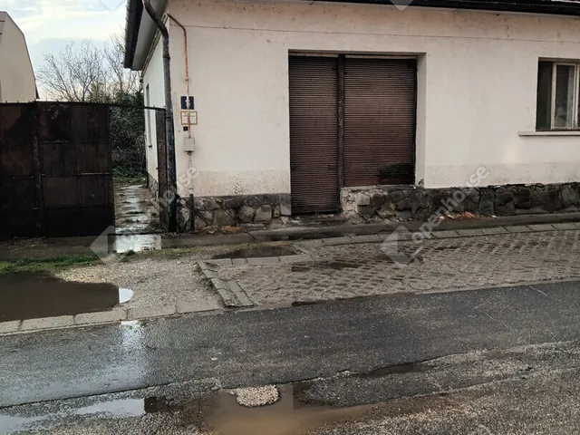 Eladó ház Monor 96 nm
