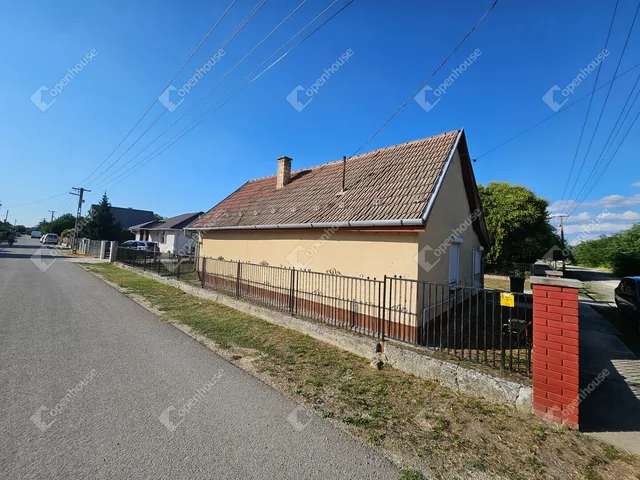 Eladó ház Nyáregyháza 50 nm