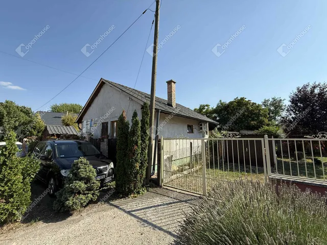 Eladó ház Monor 92 nm