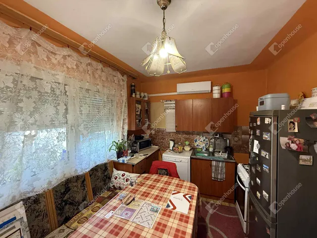 Eladó ház Monor 92 nm