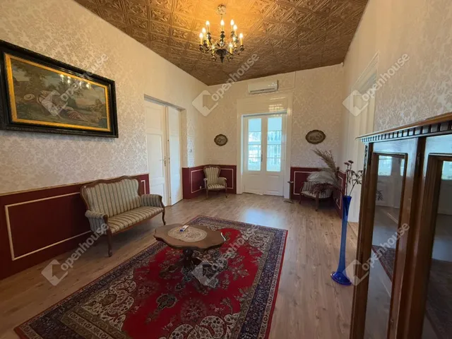 Eladó ház Albertirsa 271 nm