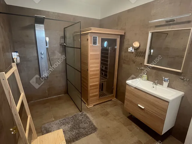 Eladó ház Inárcs 144 nm