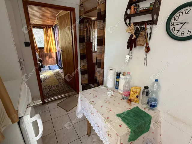 Eladó nyaraló Monor 27 nm