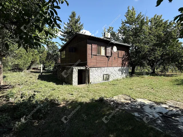 Eladó nyaraló Monor 27 nm