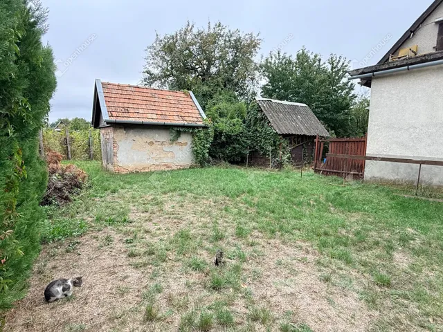 Eladó telek Monor 800 nm