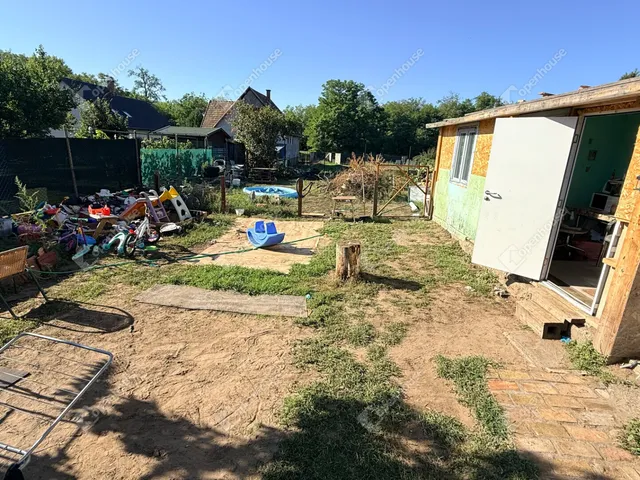 Eladó telek Monorierdő 540 nm