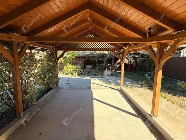 Eladó ház Pilis 170 nm