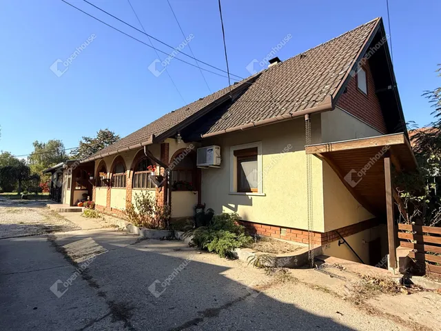 Eladó ház Pilis 170 nm