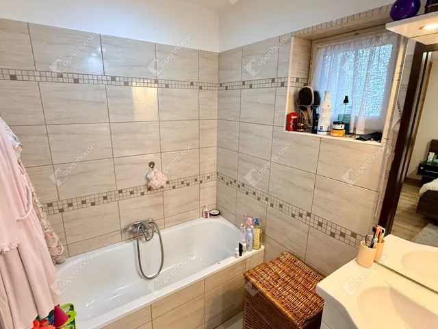 Eladó ház Pilis 170 nm