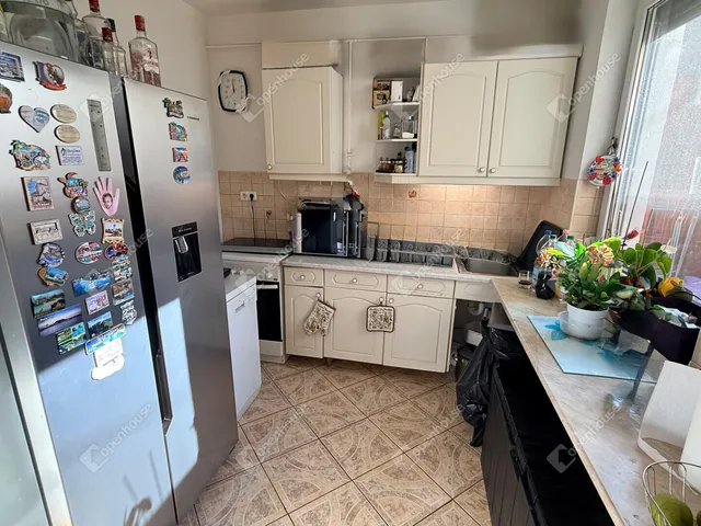 Eladó lakás Üllő 130 nm