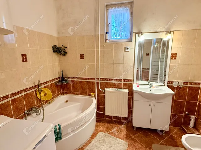 Eladó ház Pilis 218 nm