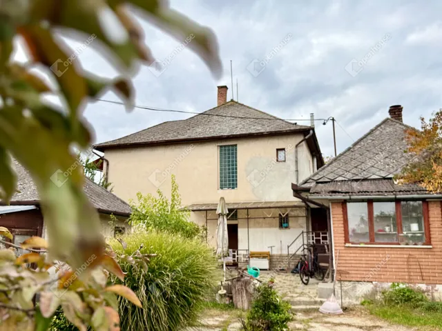 Eladó ház Pilis 218 nm