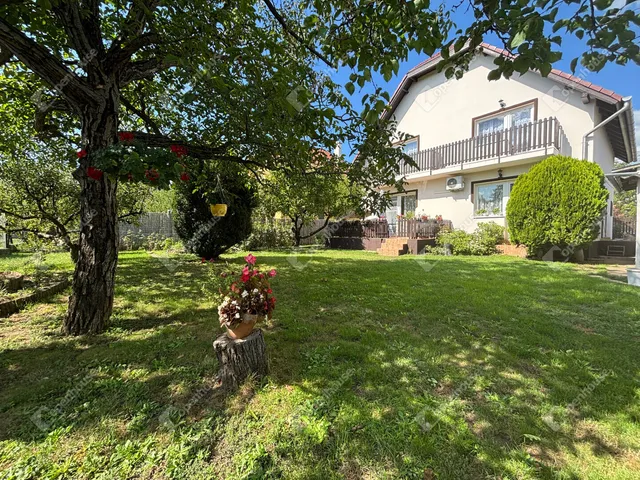 Eladó ház Budapest XVII. kerület, Rákoscsaba-Újtelep 171 nm