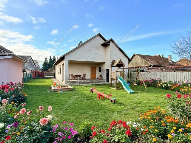 Eladó ház Monor 95 nm