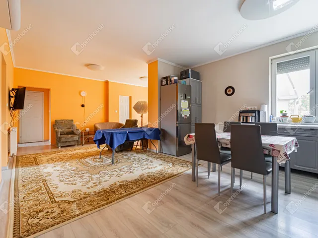 Eladó lakás Monor 92 nm