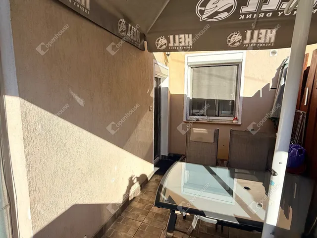 Eladó lakás Üllő 130 nm