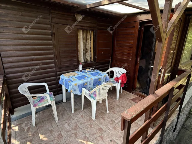 Eladó ház Monor 27 nm