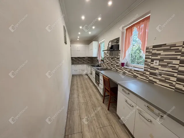 Eladó ház Nyáregyháza 65 nm