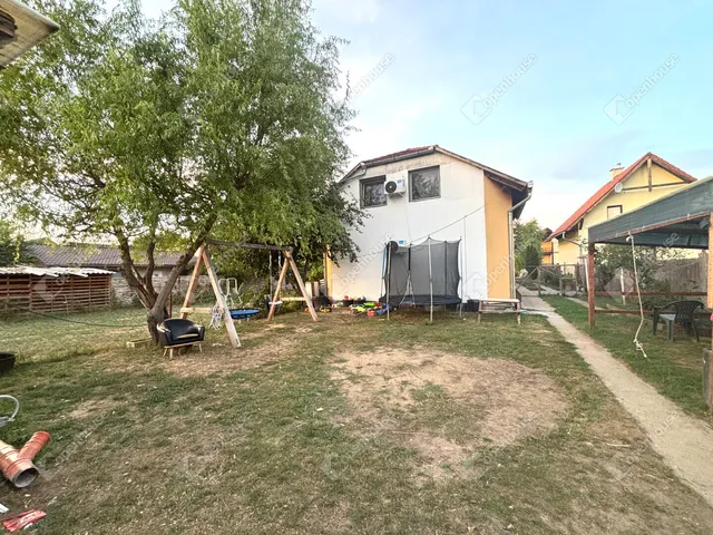 Eladó ház Kóka 240 nm