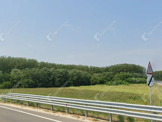 Eladó telek Péteri 8326 nm