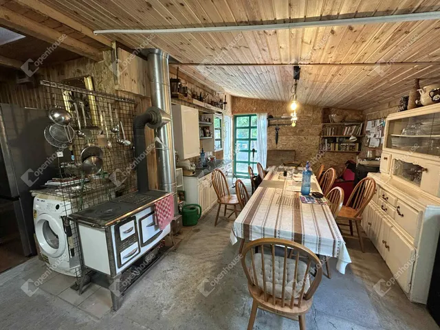 Eladó telek Pilis 1243 nm