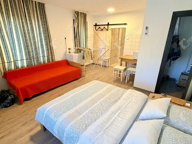 Eladó üdülő és hétvégi ház Gomba 63 nm