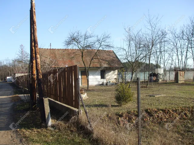 Eladó mezőgazdasági ingatlan Vasad 44 nm