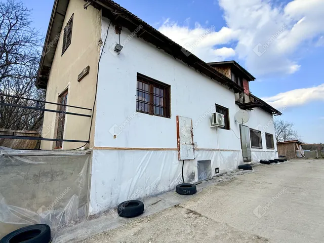 Eladó ház Monor 77 nm