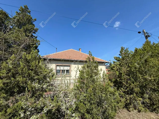 Eladó ház Csévharaszt 105 nm