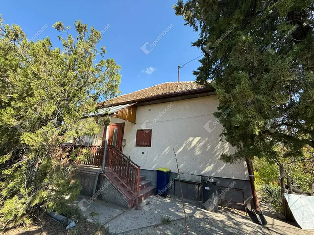 Eladó ház Csévharaszt 105 nm