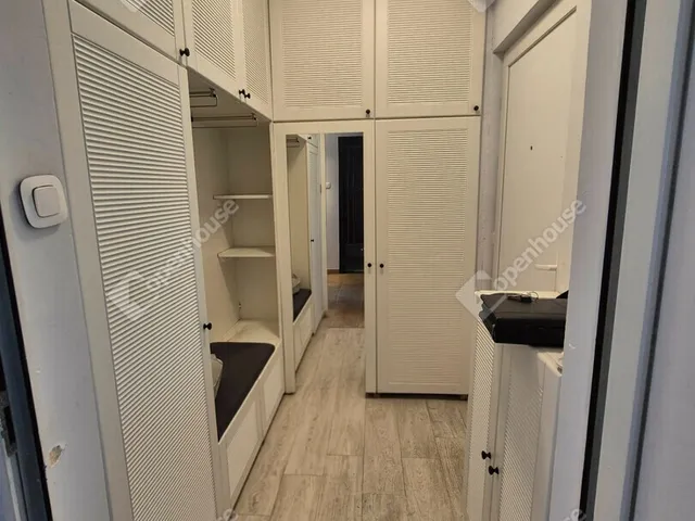 Eladó lakás Üllő 73 nm