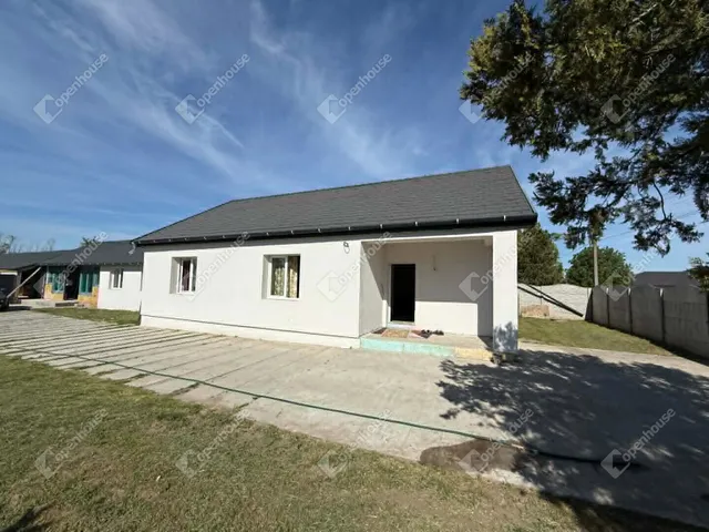 Eladó ház Nyáregyháza 133 nm
