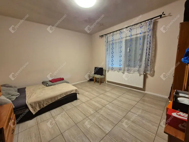 Eladó ház Üllő 153 nm